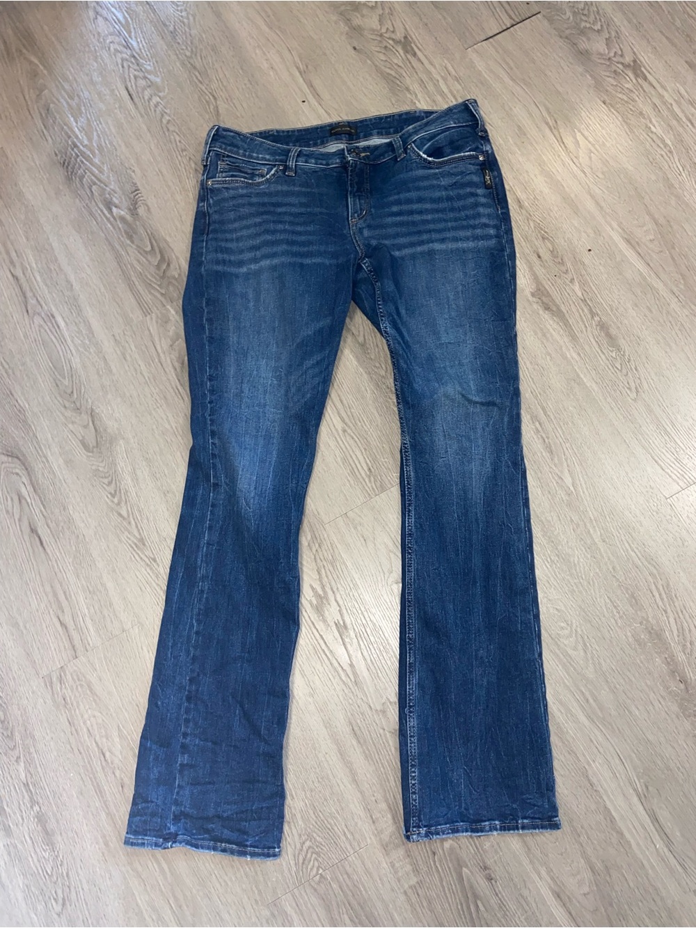 Elyse Silver Jeans Slim Boot (Mid-Rise Curvy Fit) Extra Long